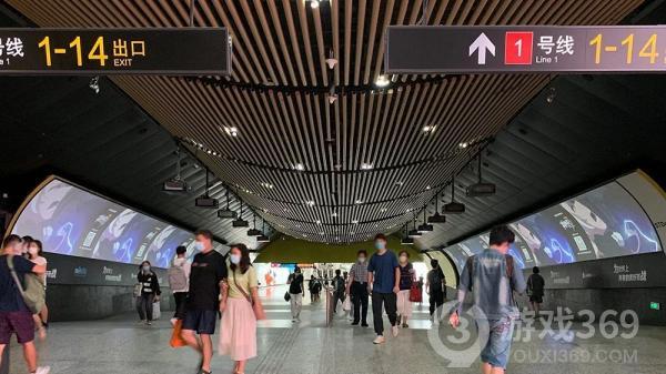 《崩坏3》动画短片「罪人挽歌」降临上海徐家汇地铁站！