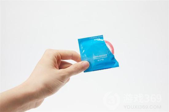 中原集团施永青建议生二孩后才有权用避孕产品